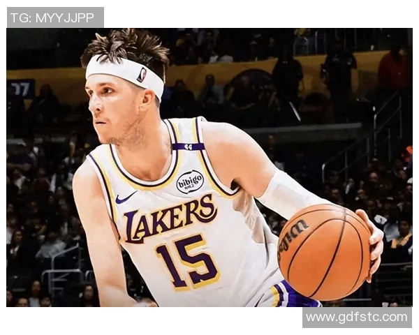 本赛季球队进攻变化显著里弗斯指出更多球员积极冲击篮下