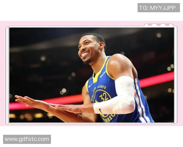 小佩顿称赞卢尼为球队心脏与灵魂十年陪伴成就辉煌历程