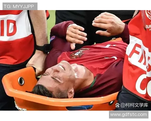 克拉滕伯格回应约克雷斯争议称裁判不会偏袒需适应英超节奏