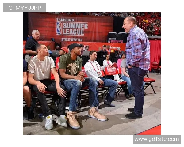 桑德斯表现出色场均105分36板22助有望入选最佳新秀阵容