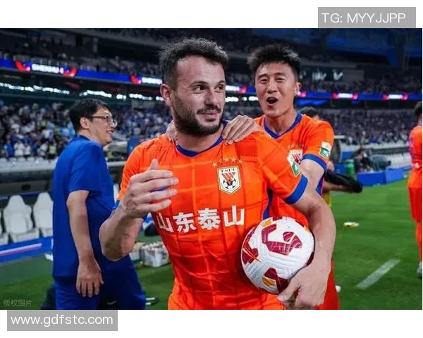 山东泰山外援卡扎伊什维利荣膺中超九十月最佳球员称号