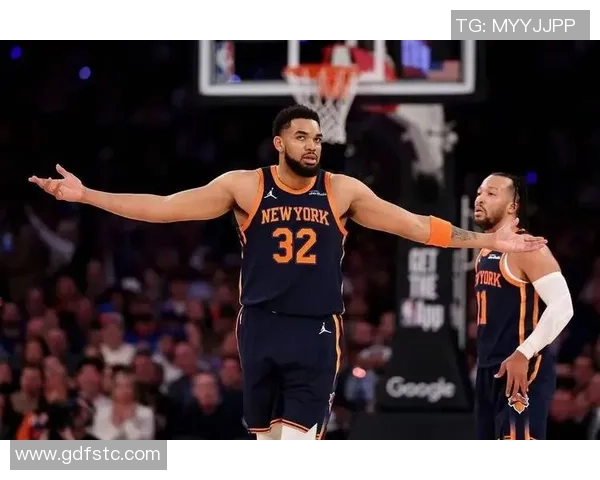 唐斯被交易传闻升温KG称赞布伦森与字母哥挡拆组合无解 唐斯被交易传闻升温KG称赞布伦森与字母哥挡拆组合无解