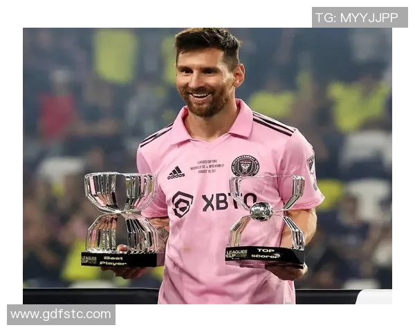 梅西与穆勒交锋历史揭晓谁能在争冠路上笑到最后