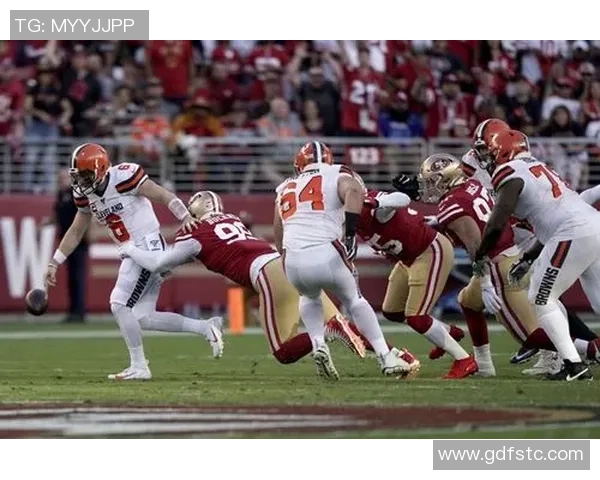 斯波谈拉松每月进步信心增强攻防两端展现出色天赋 斯波谈拉松每月进步信心增强攻防两端展现出色天赋