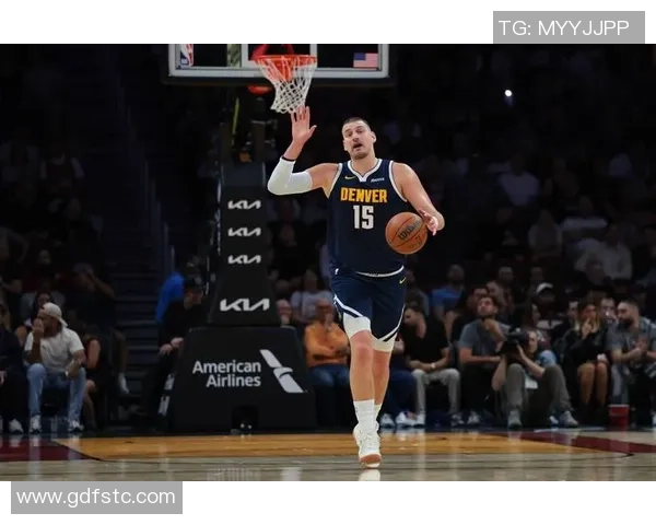 瓦兰登场能否让你放松心情约基奇回应休息无处可寻