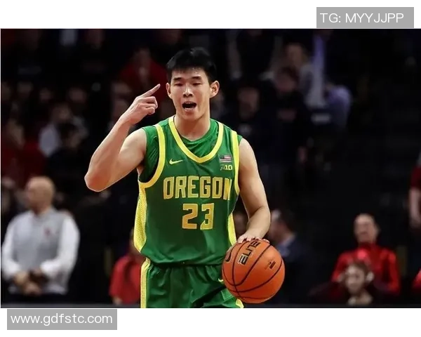 林葳在训练中需加强沟通与节奏感提升以更好融入球队体系 林葳在训练中需加强沟通与节奏感提升以更好融入球队体系